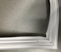 C00265575 482000030781 DICHTUNG K�HLSCHRANKT�R 4D RECHTS 355X957